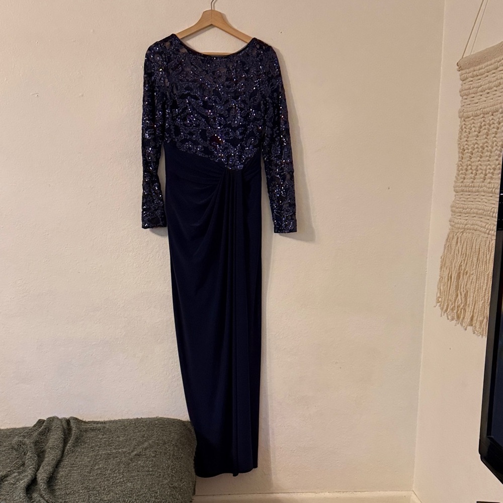 Lauren Ralph Lauren Elegant Long Sleeve Navy Sequins Dress Sz 8